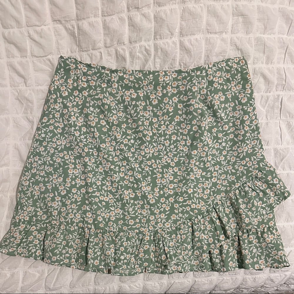 Boohoo Green Mini Skirt